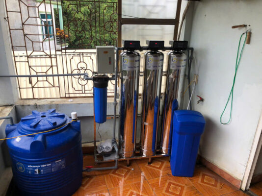 Hệ lọc nước giếng khoan đầu nguồn inox kèm lọc thô – TADA Home